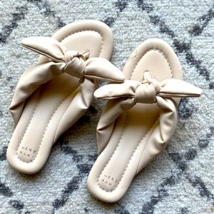 Nude Bow Sandals/Flip Flops